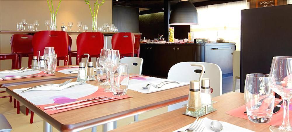 Kyriad Direct Marseille Ouest - Martigues Exteriör bild