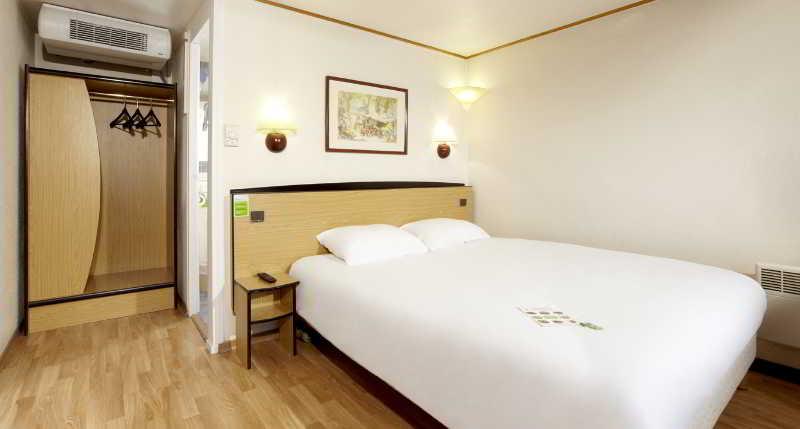 Kyriad Direct Marseille Ouest - Martigues Exteriör bild