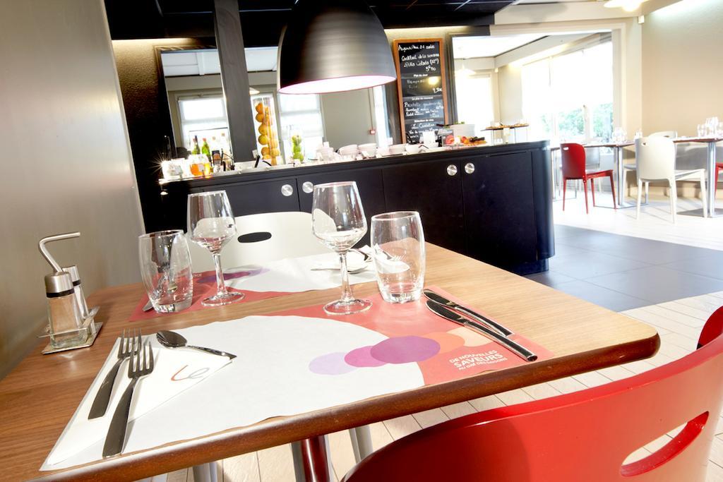 Kyriad Direct Marseille Ouest - Martigues Exteriör bild