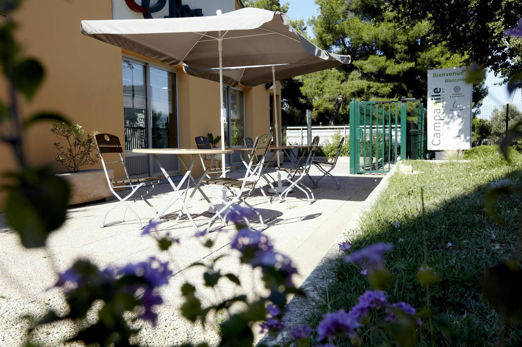 Kyriad Direct Marseille Ouest - Martigues Exteriör bild